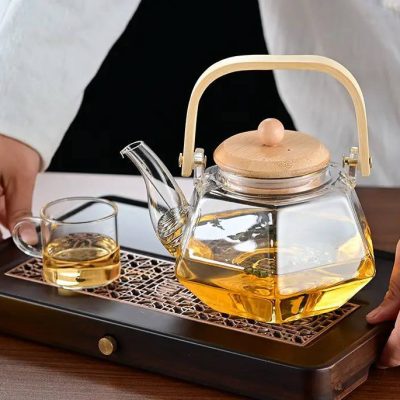 قوری شش ضلعی پیرکس دسته بامبو 1000 میلی